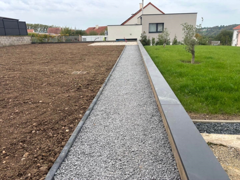 Image 1 : Aménagement paysager à Amanvillers : KB Design - Paysagiste/Création&Aménagement  paysager/Pavage - Metz Thionville Hettange-Grande