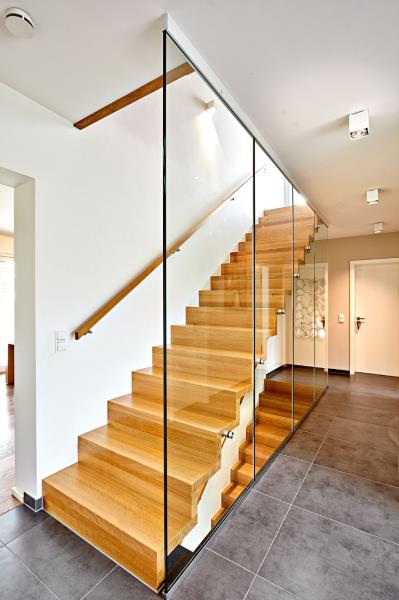 Image 11 : Escaliers à Wecker : TS CONCEPT Sàrl -Treppen & Interior Design Schiebetueren