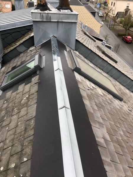 Image 5 : Escalier et garde-corps à Esch-sur-Alzette : Den Daach Bauer SARLS