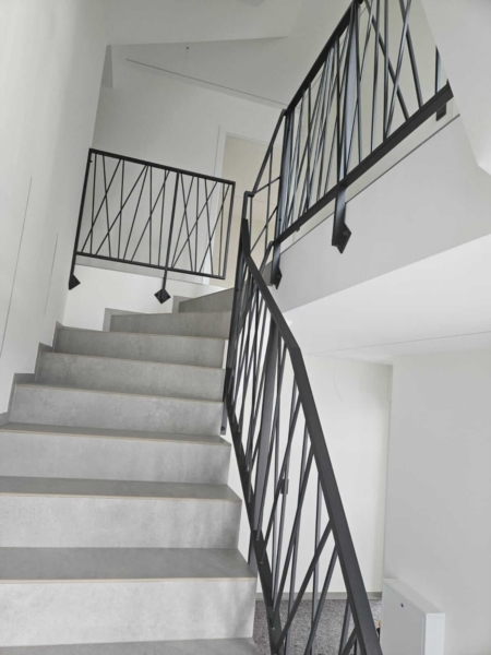 Image 1 : Structures d’escalier et de protection à Nachtmanderscheid : MM Mendes