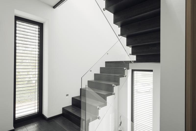 Image 17 : Escaliers à Wecker : TS CONCEPT Sàrl -Treppen & Interior Design Schiebetueren