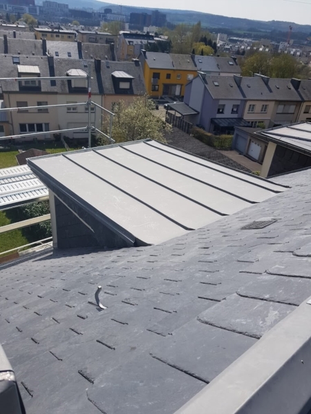 Image 2 : Escalier et garde-corps à Pétange : Toitures Bobeczko Lux Sàrl