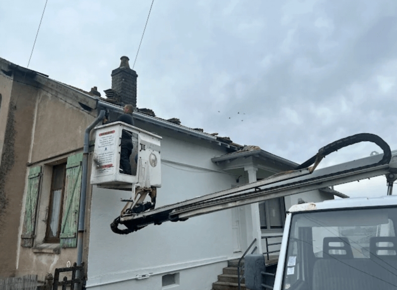 Image 4 : Toiture & couverture à Piennes : Emile Couverture - Couvreur/Charpente/Zinguerie/ Ramonage - Forbach,Thionville,Briey