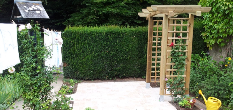 Image 2 : Aménagement paysager à Ermsdorf : Reilly & Dimmer Garden Service Sàrl
