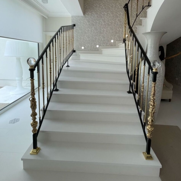 Image 2 : Structures d’escalier et de protection à Luxembourg : Meyer LUX