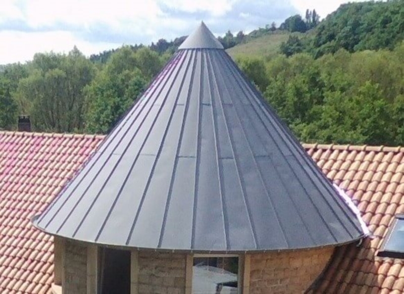 Image 4 : Toiture bâtiment à Foetz : Sanichaufer Toitures