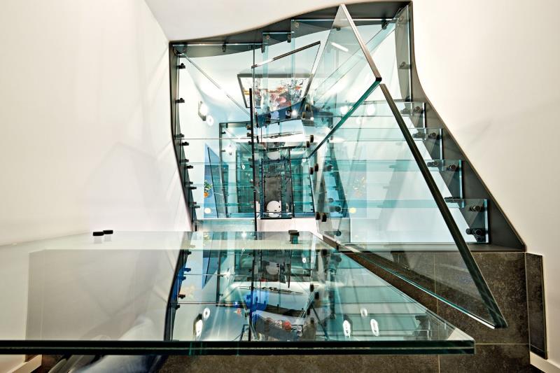 Image 31 : Escaliers à Wecker : TS CONCEPT Sàrl -Treppen & Interior Design Schiebetueren