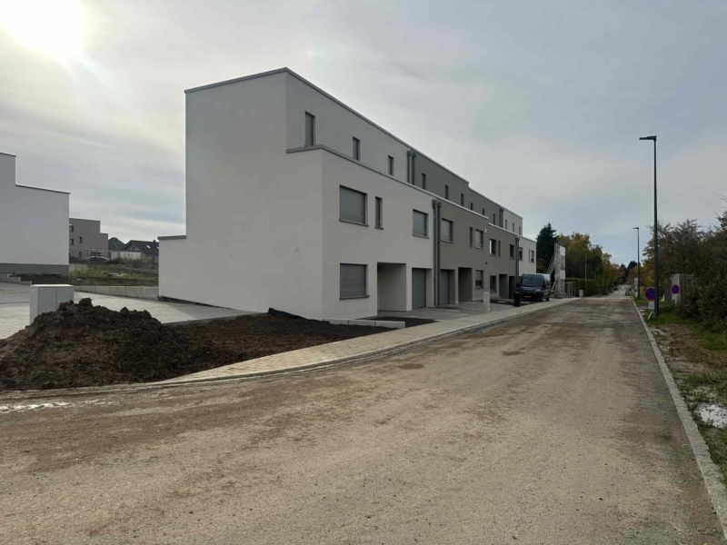 Image 9 : Peinture et habillage mural à Dudelange : Entreprise Luxembourgeoise de Peinture & Décoration