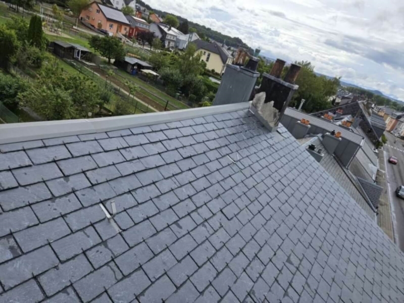 Image 12 : Toiture & couverture à Esch-sur-Alzette : Den Daach Bauer