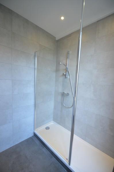 Image 3 : Salle de bain à Luxembourg : Renovlux