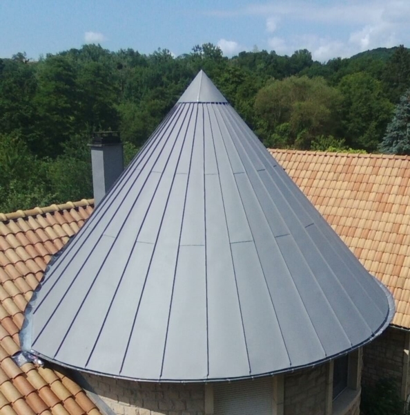 Image 6 : Toiture bâtiment à Foetz : Sanichaufer Toitures