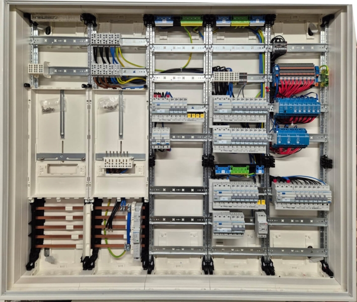 Image 6 : Electricien à Esch-sur-Alzette : DeWil Electro (Anciennement Will)