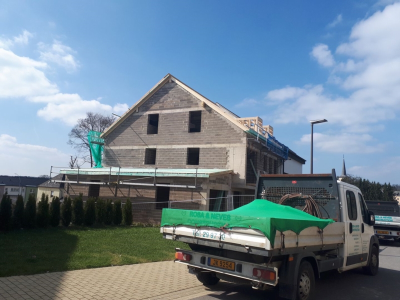 Image 1 : Entrepreneur en bâtiment à Steinfort : Rosa & Neves Constructions