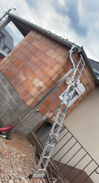 Image 22 : Escalier et garde-corps à Audun-le-Tiche : AFB TOITURE SAS