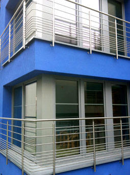 Image 14 : Porte d'entrée maison à Pétange : Art - Concept & Menuiserie