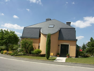 Image 2 : Toiture bâtiment à Luxembourg : Toitures GOERENS
