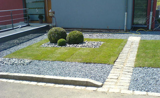 Image 9 : Jardin et espace vert à Nothum : Soins du Jardin