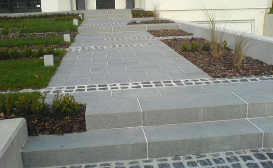 Image 11 : Jardin et espace vert à Nothum : Soins du Jardin
