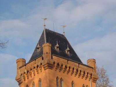 Image 2 : Escalier et garde-corps à Colmar-Berg : Toiture Moderne