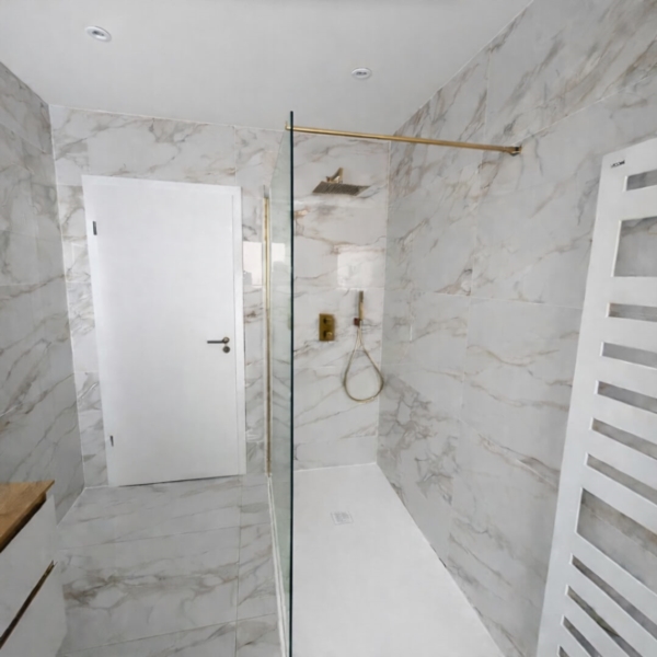 Image 9 : Rénovation maison à Bertrange : Luxbatiment - Rénovation d'appartement et de maison au Luxembourg