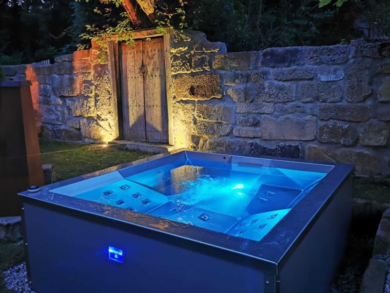 Image 20 : Installation de spa à Bascharage : LetzSpa Jacuzzi® & Swim Spa