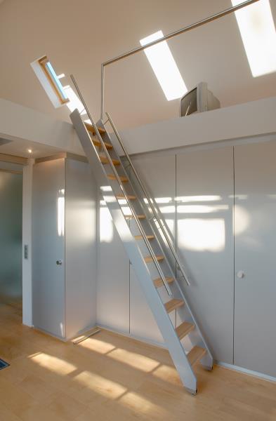 Image 76 : Escaliers à Wecker : TS CONCEPT Sàrl -Treppen & Interior Design Schiebetueren
