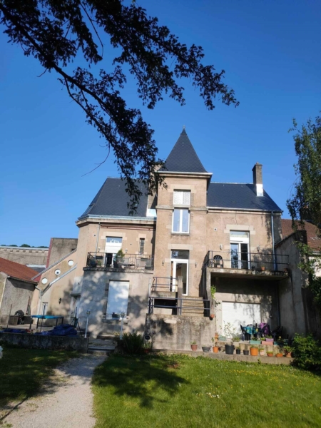 Image 5 : Escalier et garde-corps à Pétange : Toitures Bobeczko Lux Sàrl