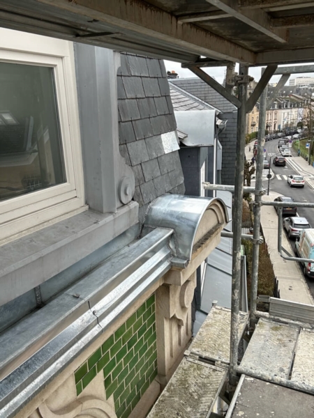 Image 23 : Escalier et garde-corps à Esch-sur-Alzette : Den Daach Bauer SARLS