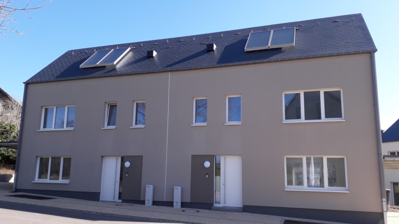 Image 3 : Toiture bâtiment à Clervaux : Holzbau & Bedachungen Mertes Bruno Sàrl