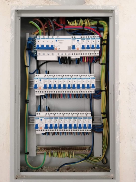 Image 7 : Electricité à Pétange : Mario Multi-Elec